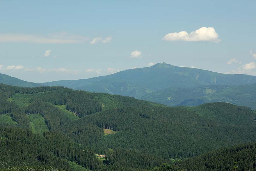 Pohled z horské chaty Sukenická